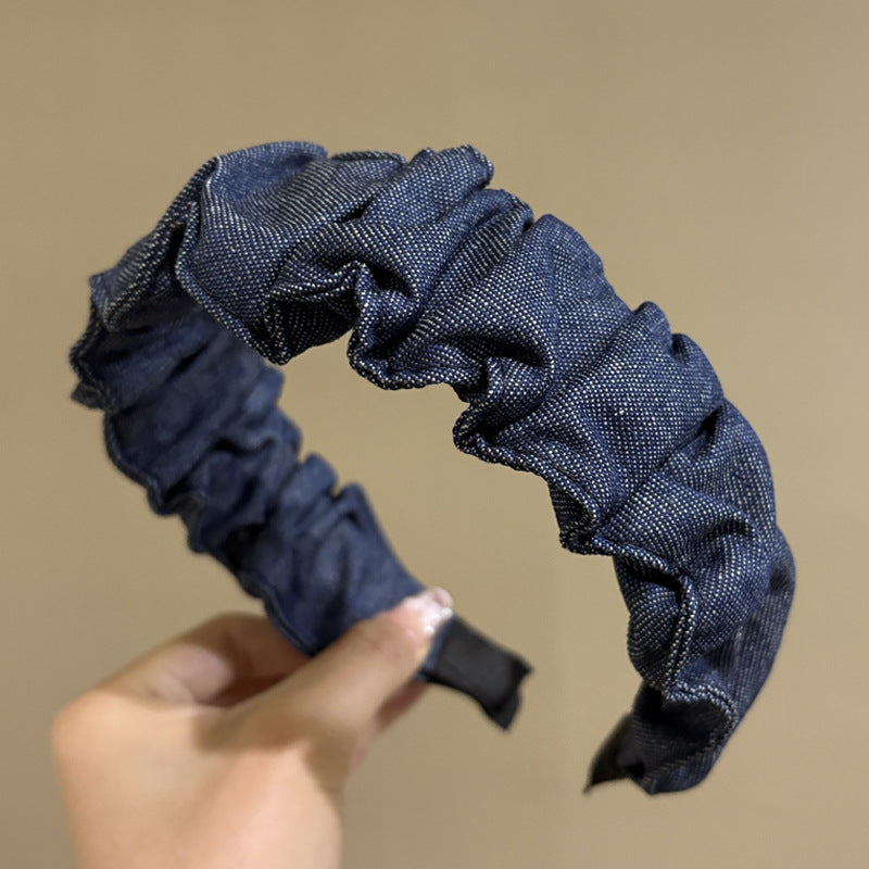"Denim Ruffle Headband – Casual-Chic Scrunched Hair Accessory for Everyday Style"