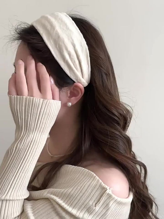 "Soft Textured Cream Headband – Elegant Stretch Hair Wrap for Everyday Chic"