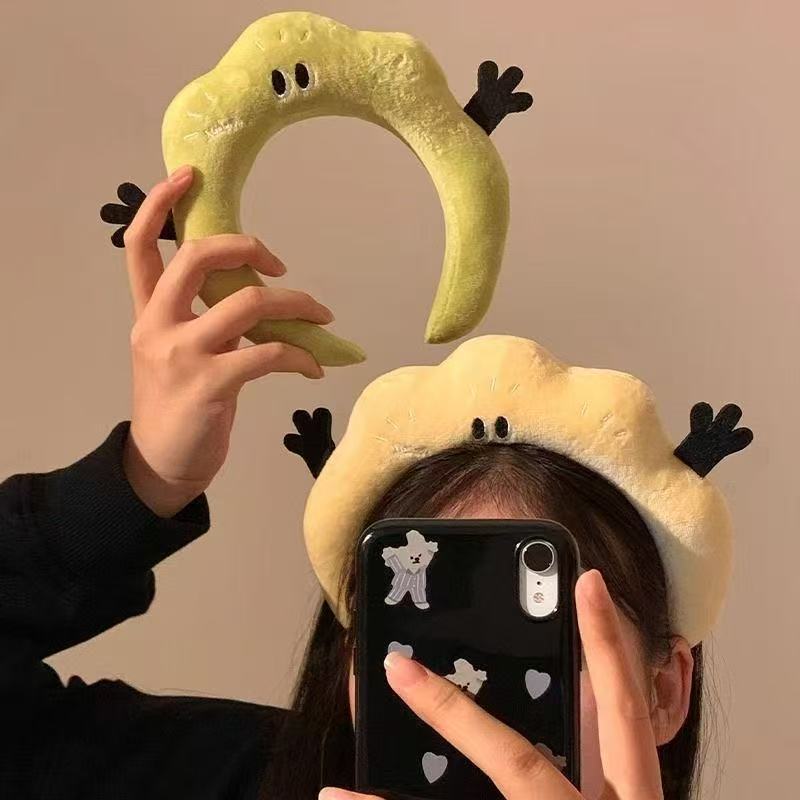 "Funny Plush Monster Headband – Soft Cartoon Hair Accessory with Wiggly Arms"