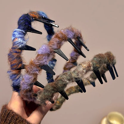 "Soft Fluffy Knitted Headband – Cute Vintage-Inspired Hair Accessory"