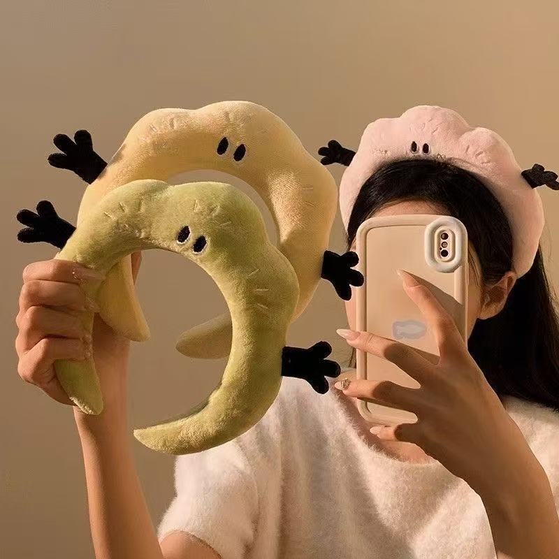 "Funny Plush Monster Headband – Soft Cartoon Hair Accessory with Wiggly Arms"